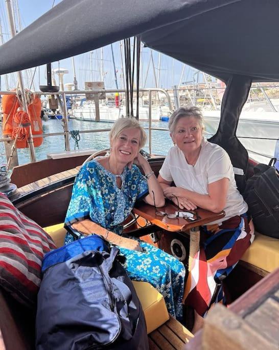 סן מיגל דה אבונה The Captains Locker - 30Ft Yacht מראה חיצוני תמונה